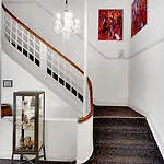Phonix Hotel 3*