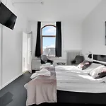 Phonix Hotel 3*