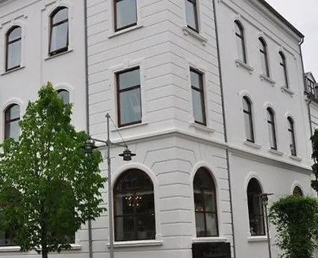 Phonix 3* Brønderslev