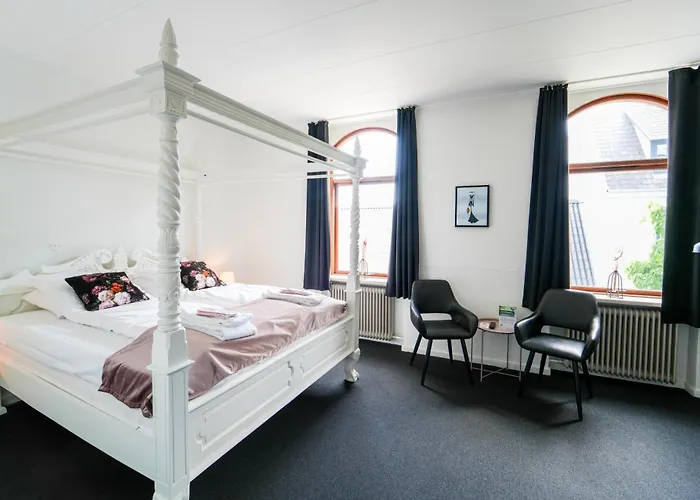 Phønix Hotel 3*